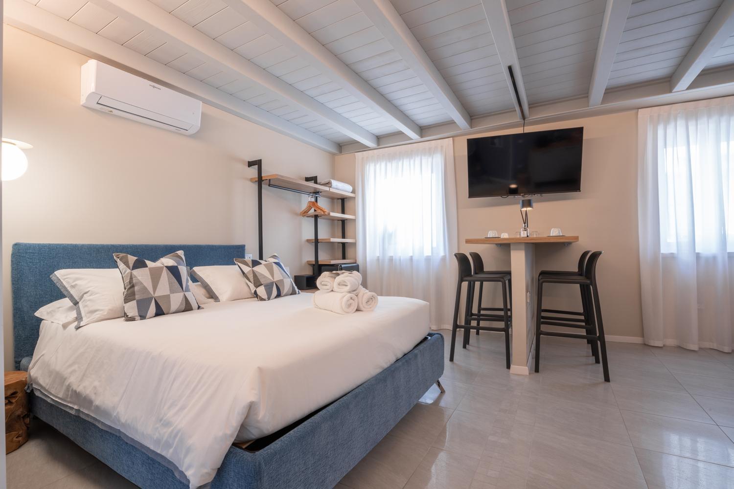 Es Rooms And Apartments Torbole Sul Garda Екстер'єр фото