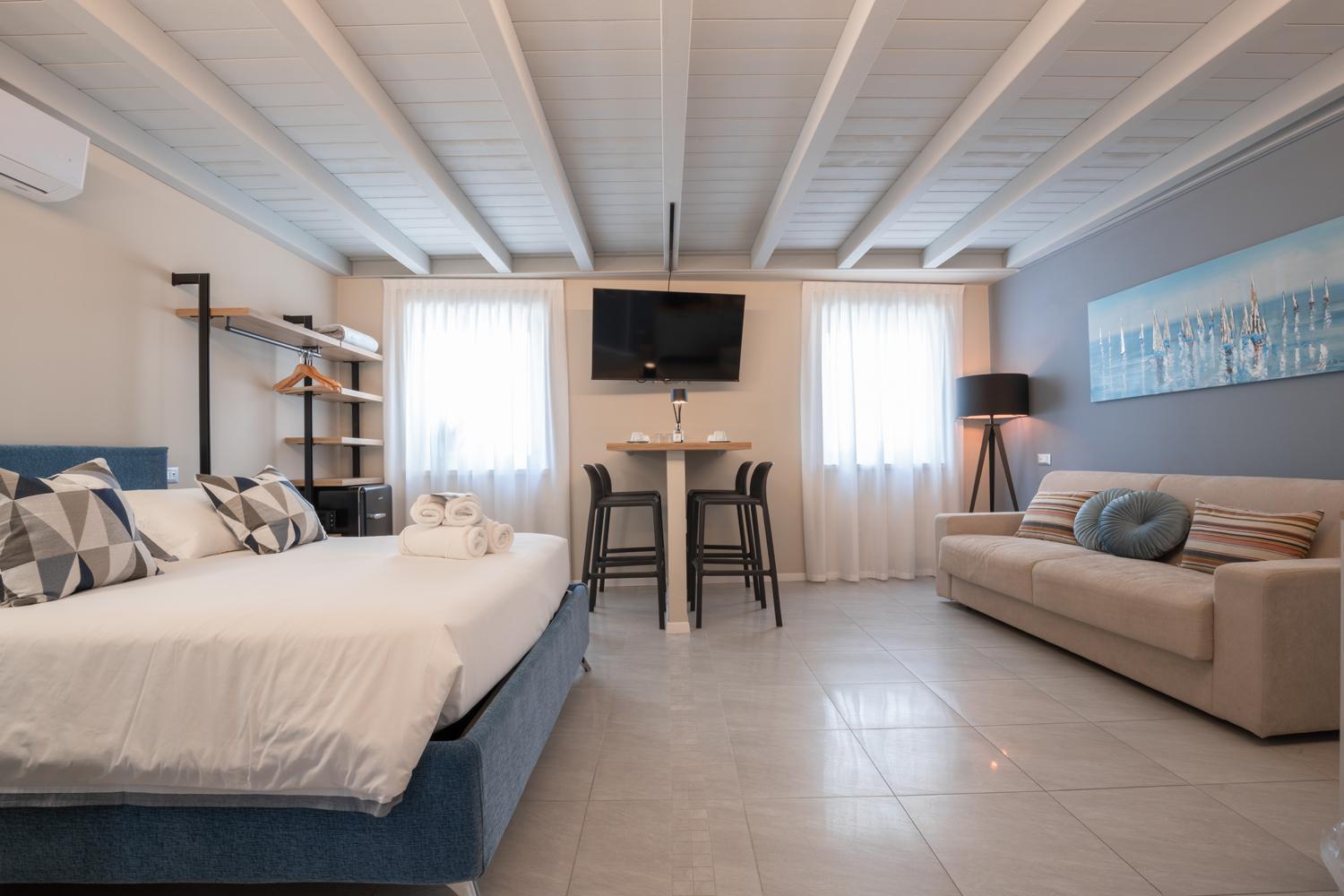 Es Rooms And Apartments Torbole Sul Garda Екстер'єр фото