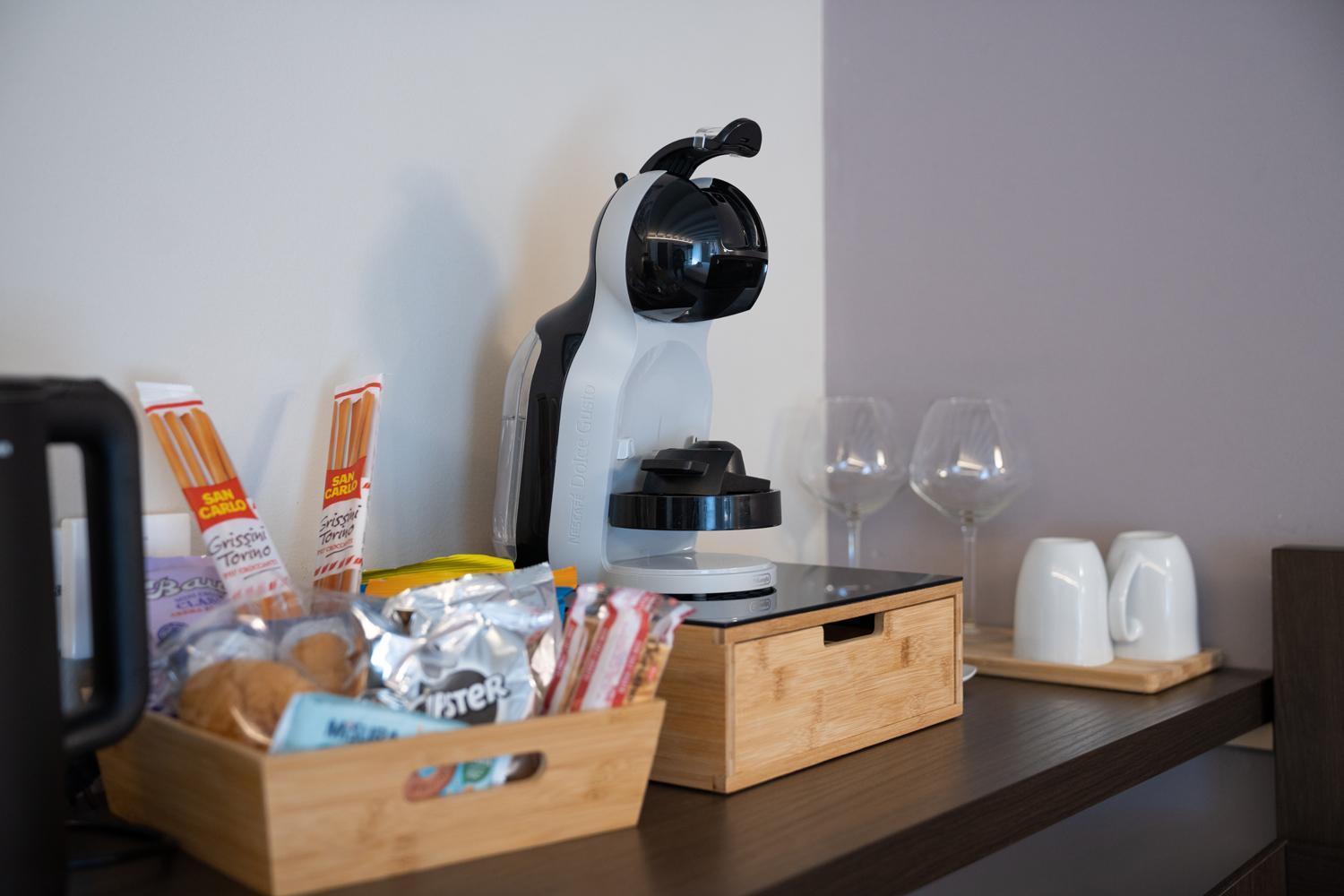 Es Rooms And Apartments Torbole Sul Garda Екстер'єр фото